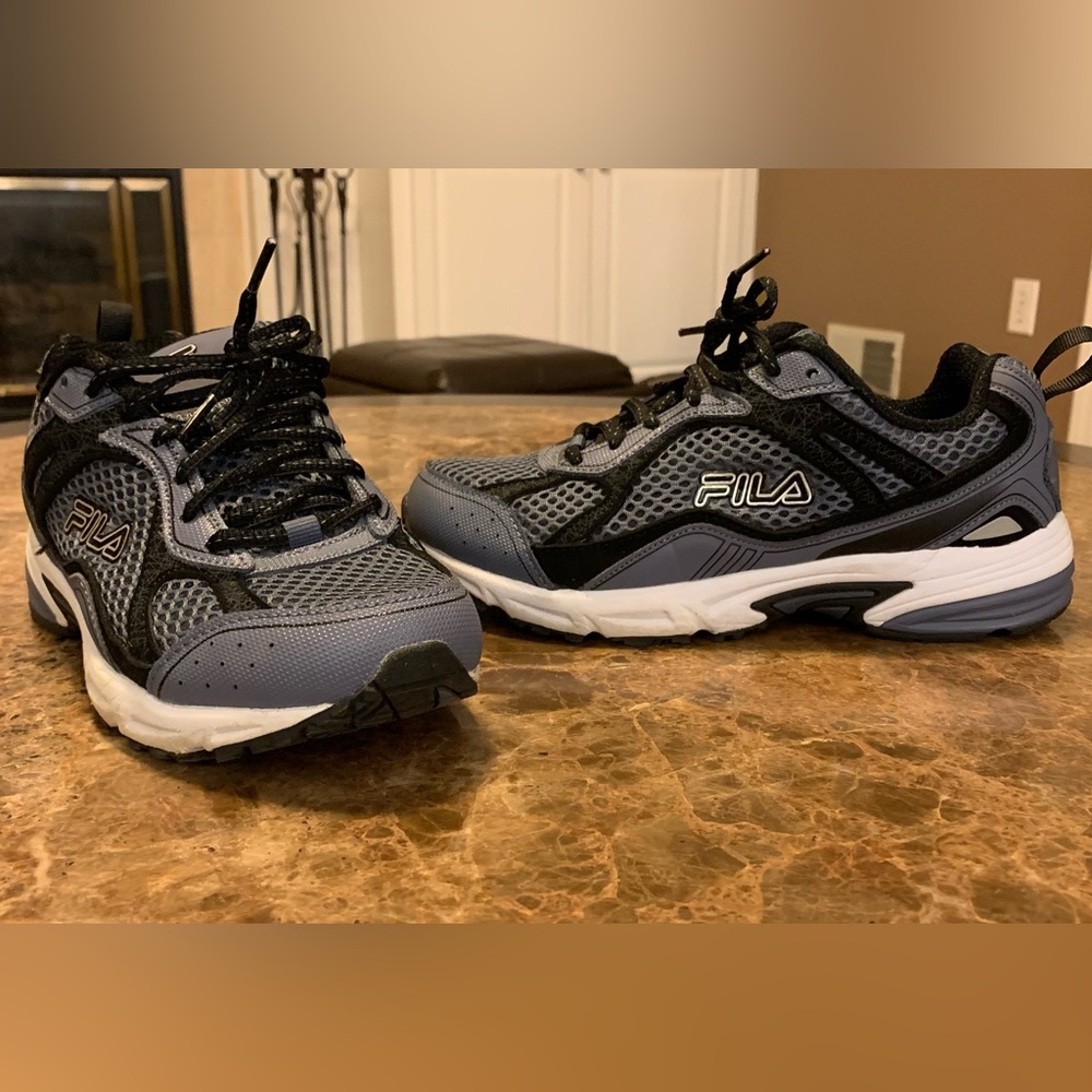 Fila sneakers